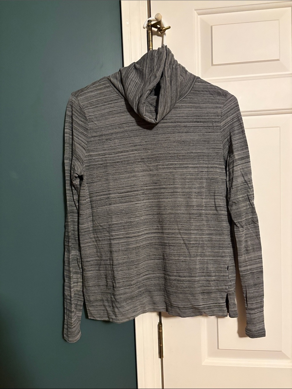 Toad&Co Heathered Gray and Taupe Pullover